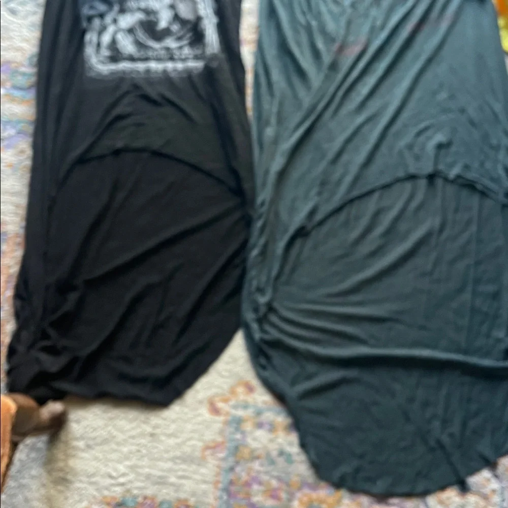 Free people bundle of two high low three-quarter sleeve T-shirts - Picture 7 of 7